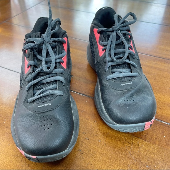 Under Armour 2022 Lockdown 6 GS 'Black Blitz Red' boys youth sneakers - Picture 9 of 11